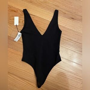 Aritzia contour deep V bodysuit
